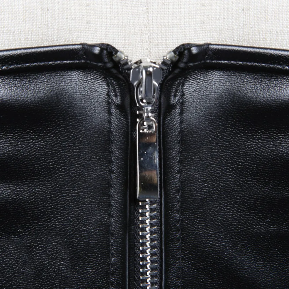 Corsetto sottoseno in ecopelle - Corset Waist Cinch recensione e prezzo